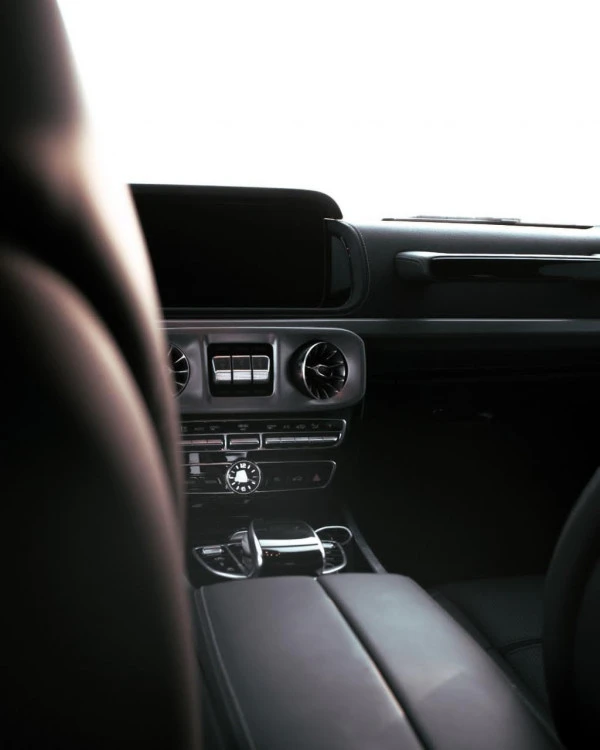 Black Mercedes G63 AMG Black Edition Photo 4