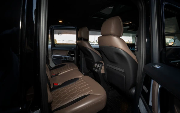 Black Mercedes G63 AMG Photo 19