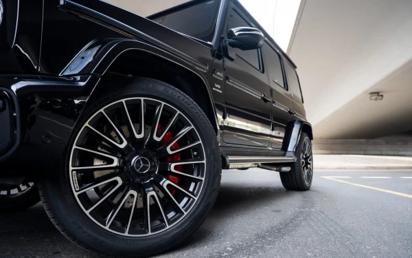 Black Mercedes G63 AMG Photo 11