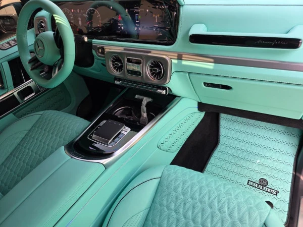 Black Mercedes G63 AMG Photo 9