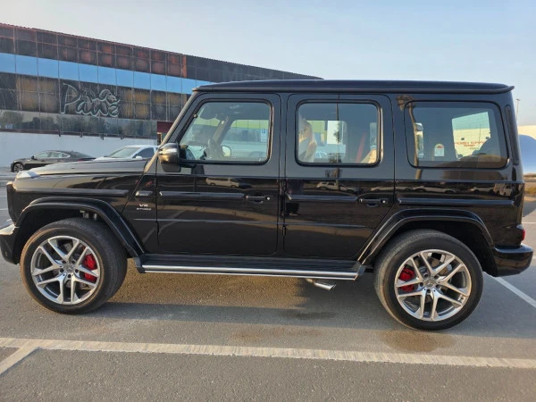 Black Mercedes G63 AMG Photo 3