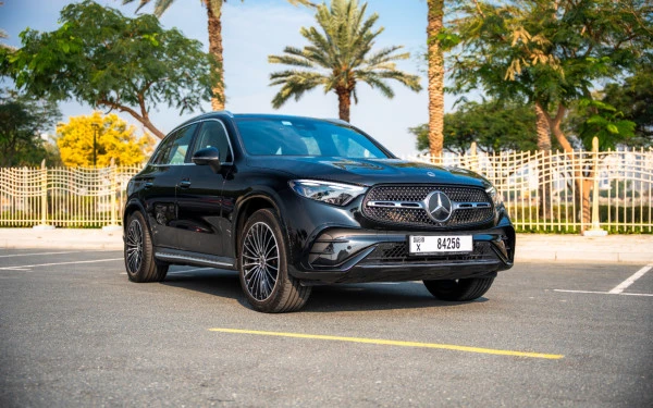 Zwart Mercedes GLC 200 SUV Photo 4
