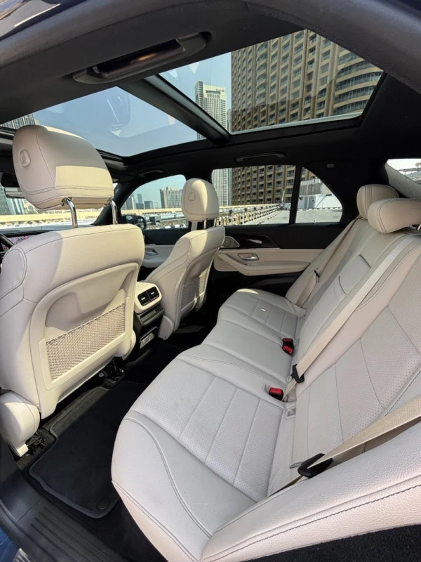 Blue Mercedes GLE 350 Photo 4