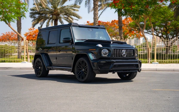 Green Mercedes G63 AMG Photo 2