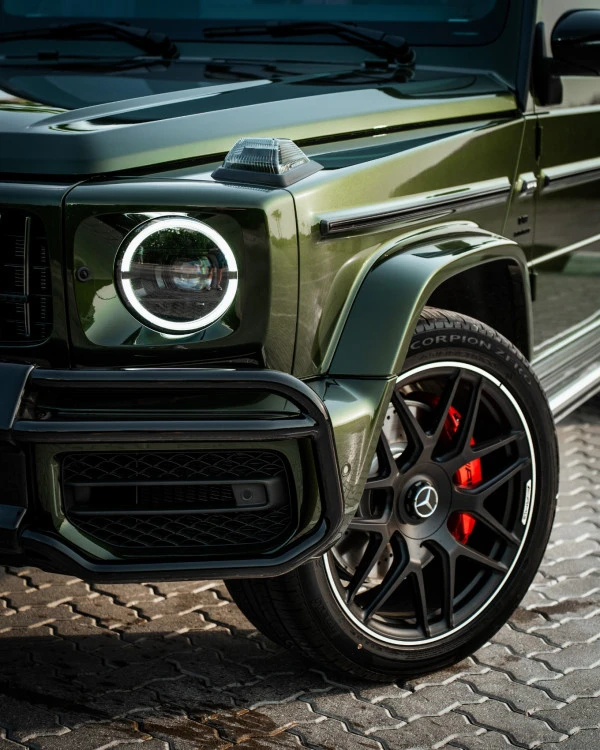 Green Mercedes G63 AMG Photo 2