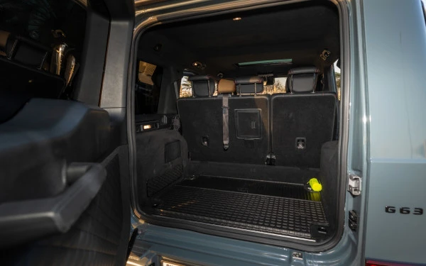 Grey Mercedes G63 AMG Photo 2