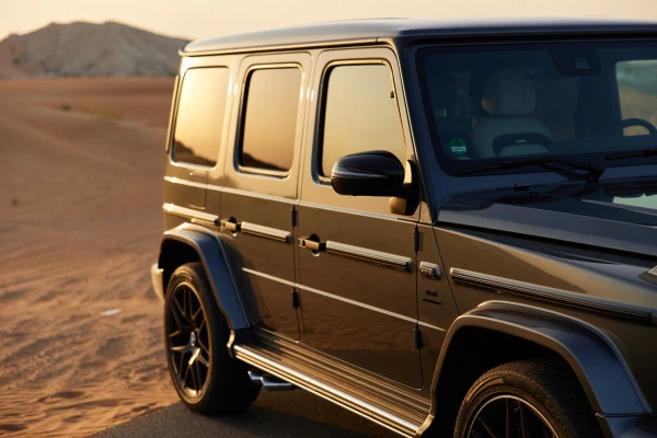 Gris Mercedes G63 AMG Photo 4