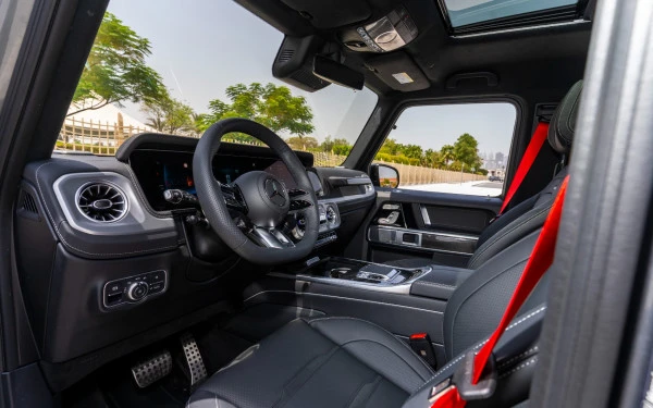 Grey Mercedes G63 AMG Photo 9