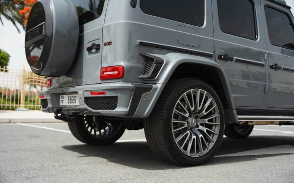 Grey Mercedes G63 AMG Photo 4