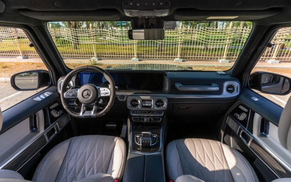 Nardo grey Mercedes G63 AMG Photo 9