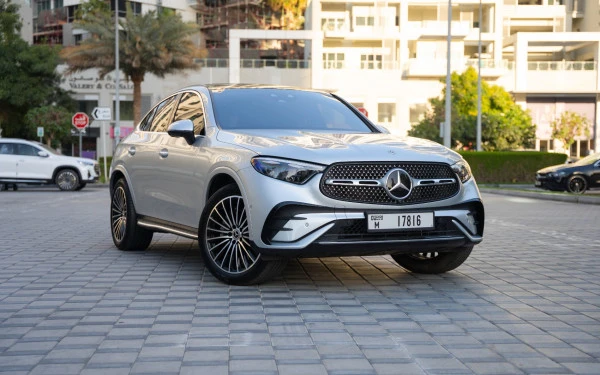 Zilver Mercedes GLC 300 Photo 4