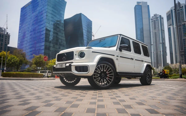 أبيض مرسيدس G63 AMG Photo 6